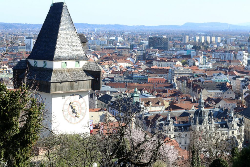 Graz Schlossberg Ausblick mit Uhrturm