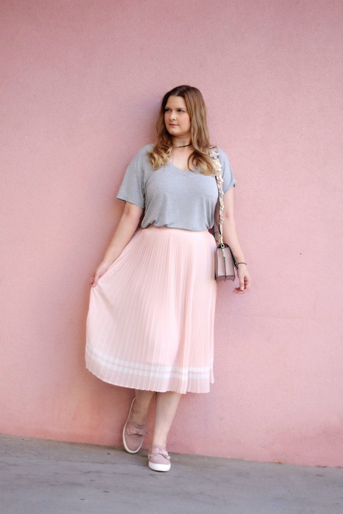 Deichmann Loafers Midirock rosa Karl Tasche Schulterriemen Hallhuber Blogger Outfit