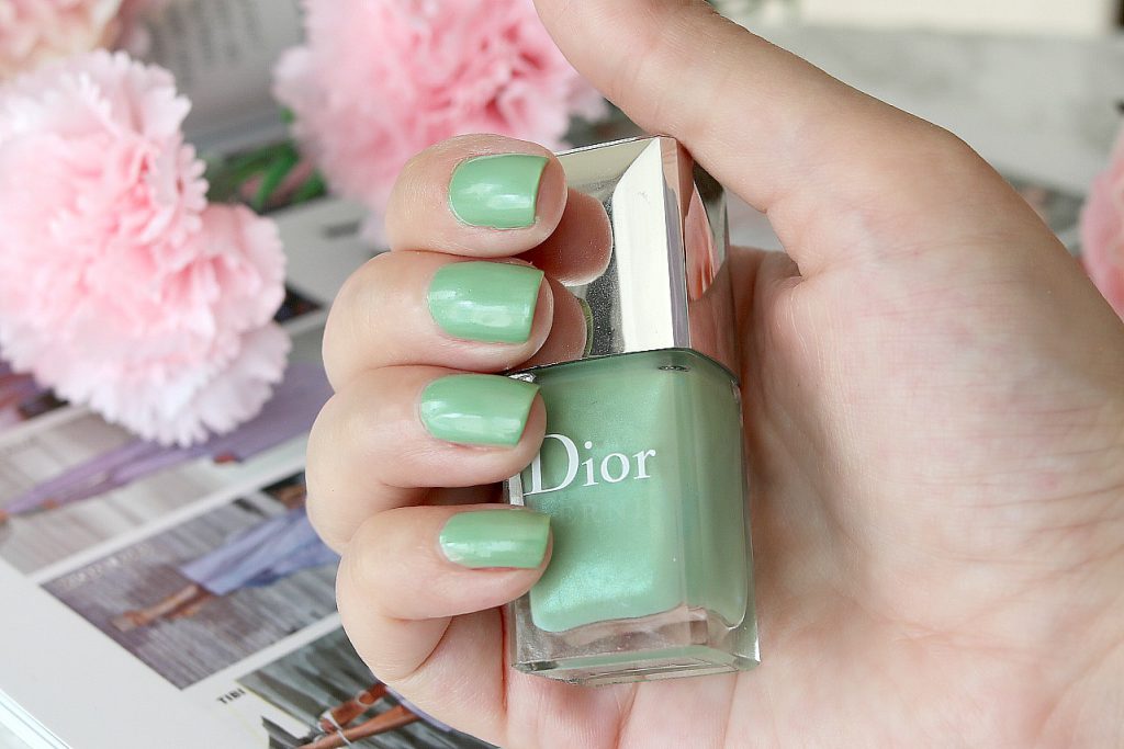 Dior Nagellack hellgrun mint waterlilly