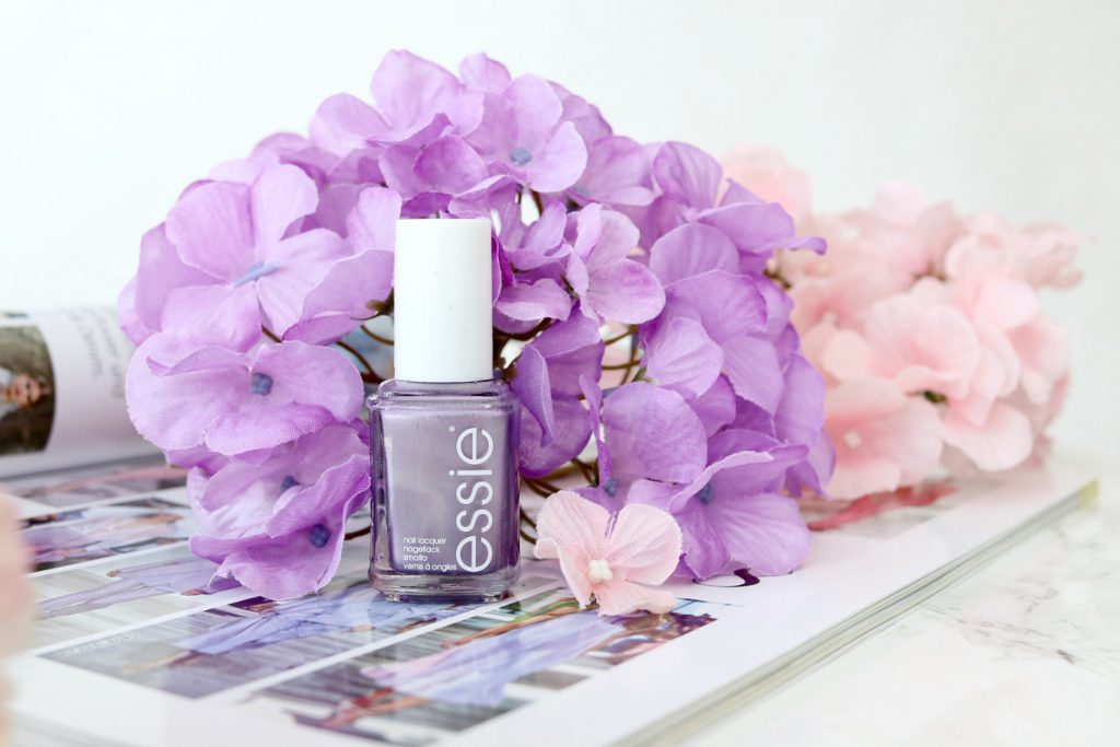 Essie Nagellack Girly Grunge