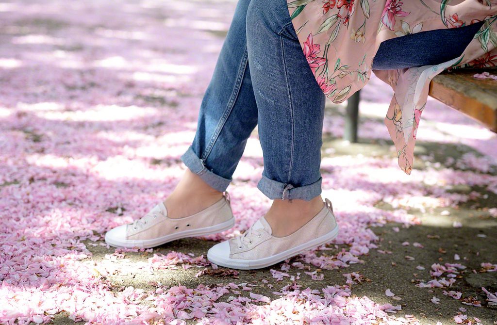  Blogger Outfit Deichmann Converse Kirschbluten Fashionblog Wien