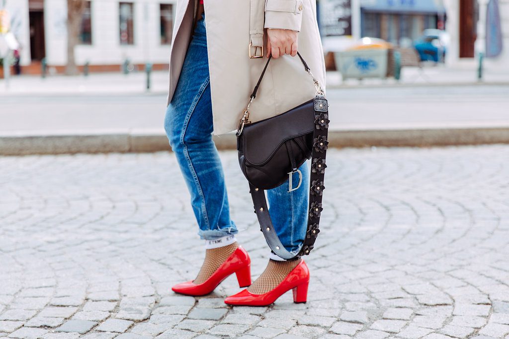 dior saddle bag is back