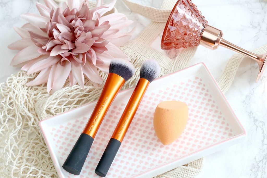 living coral make up real rechniques brushes make up sponge pepe jeans for her fragrance parfum